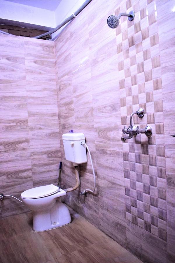 Apartamento DS Residency Varanasi Exterior foto
