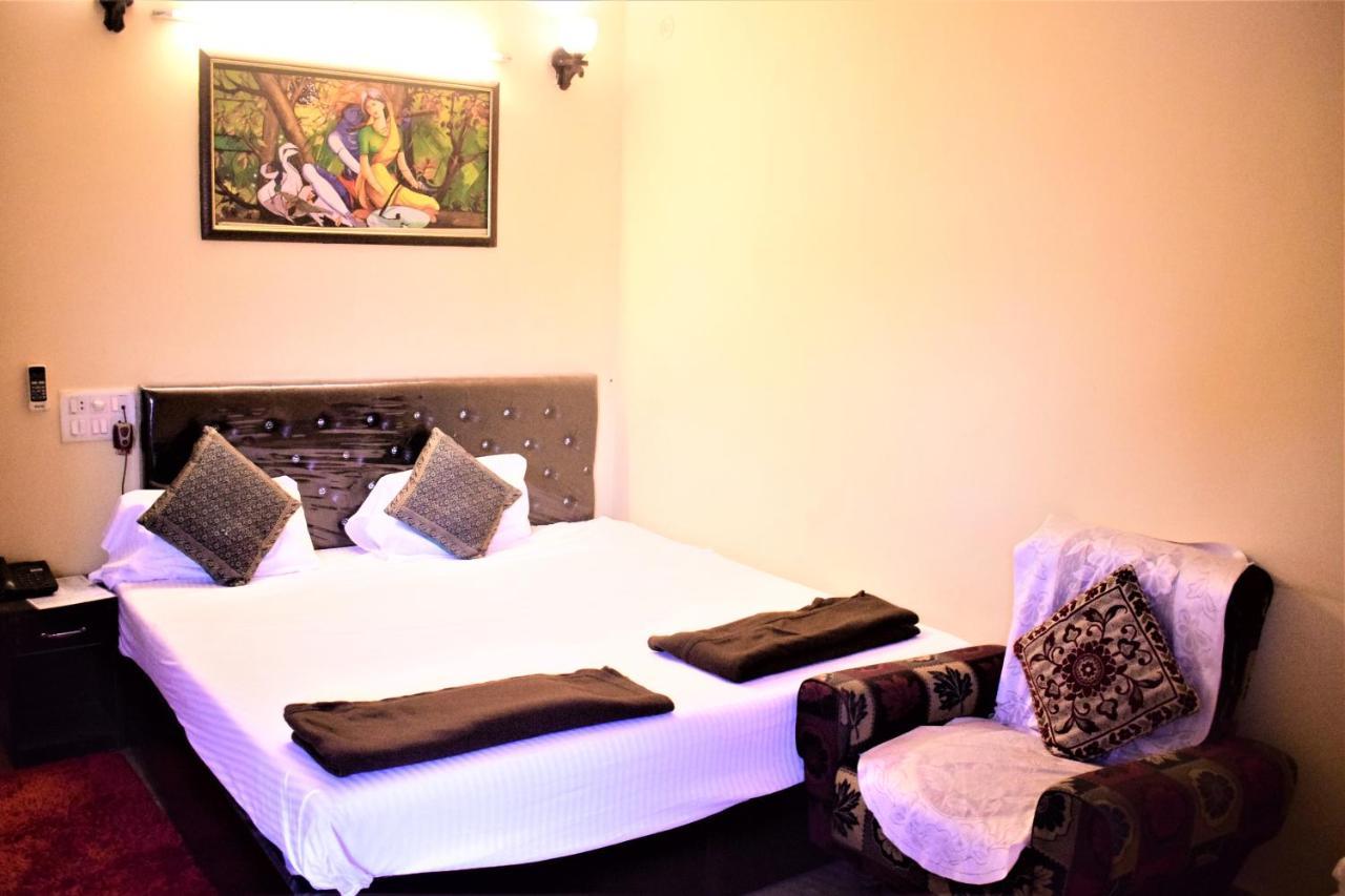 Apartamento DS Residency Varanasi Exterior foto