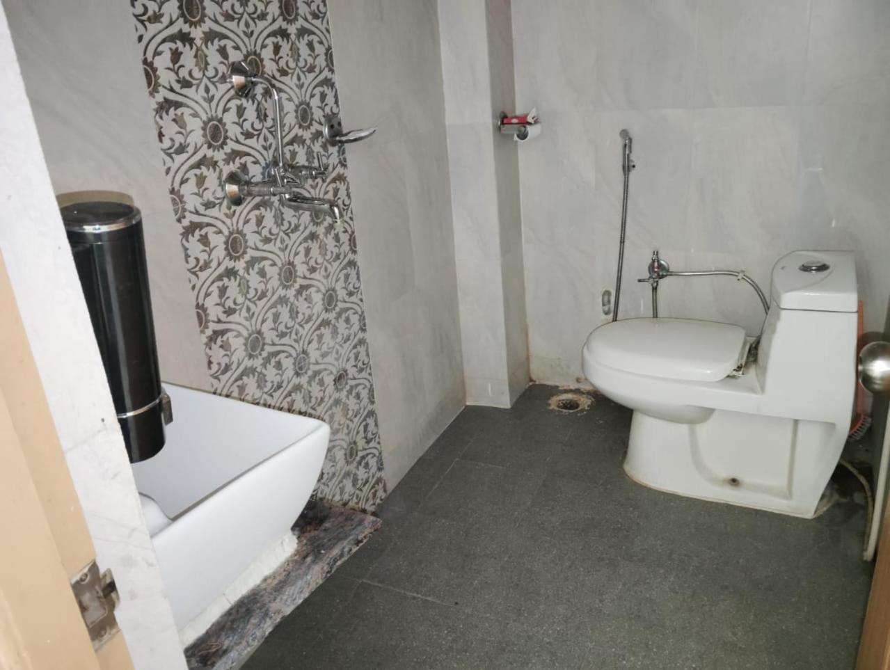 Apartamento DS Residency Varanasi Exterior foto